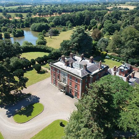 Netley Hall Dorrington 외부 사진