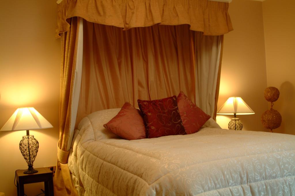 Netley Hall Dorrington 외부 사진